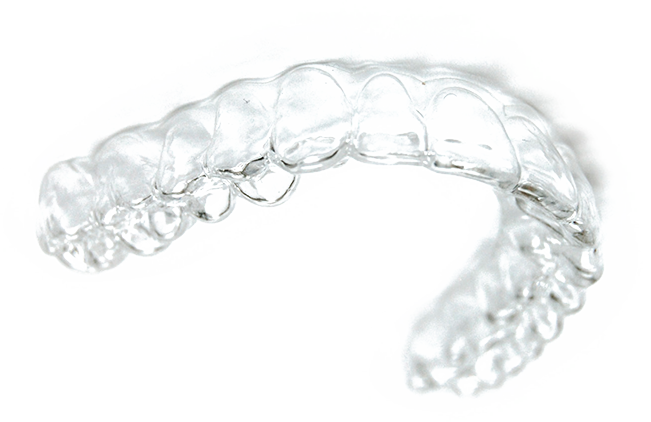 53e67e493fc0c8b85fb4bd21_alineador-invisalign-3.png